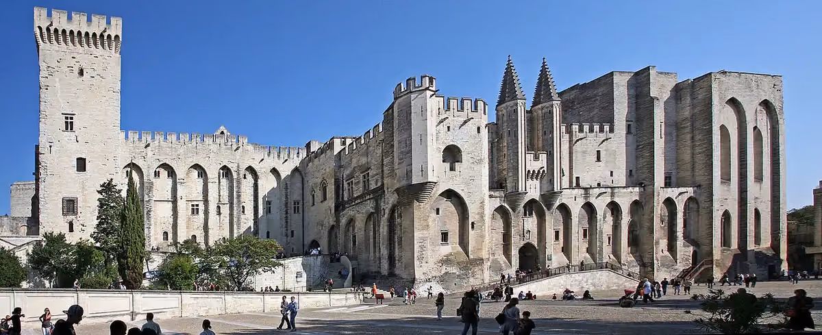 Menuiserie alu & PVC à Avignon - chantier Profil dans le Vaucluse