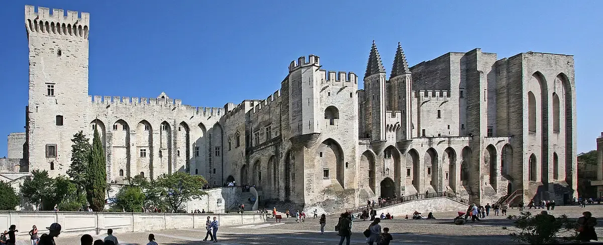 Menuiserie alu & PVC à Avignon - Profil dans le Vaucluse