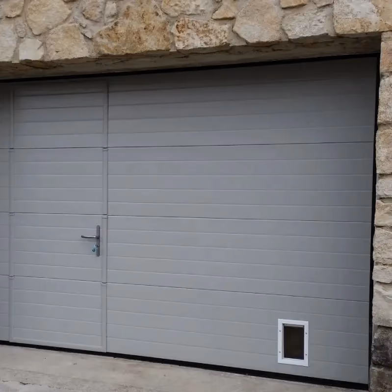 Portes de garage - chantier Profil dans le Vaucluse